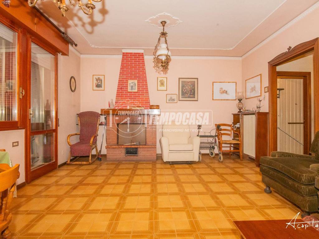 casa indipendente in vendita a Modena in zona Buon Pastore