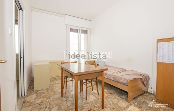 appartamento in vendita a Modena in zona San Lazzaro / Modena Est