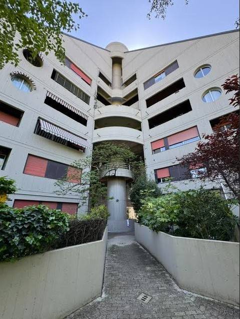 casa indipendente in vendita a Modena in zona Amendola