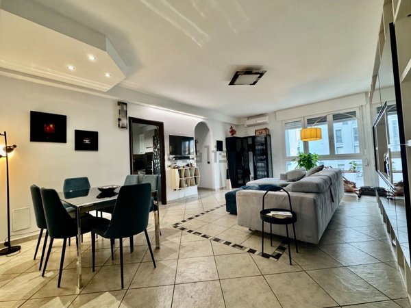 appartamento in vendita a Modena in zona San Faustino