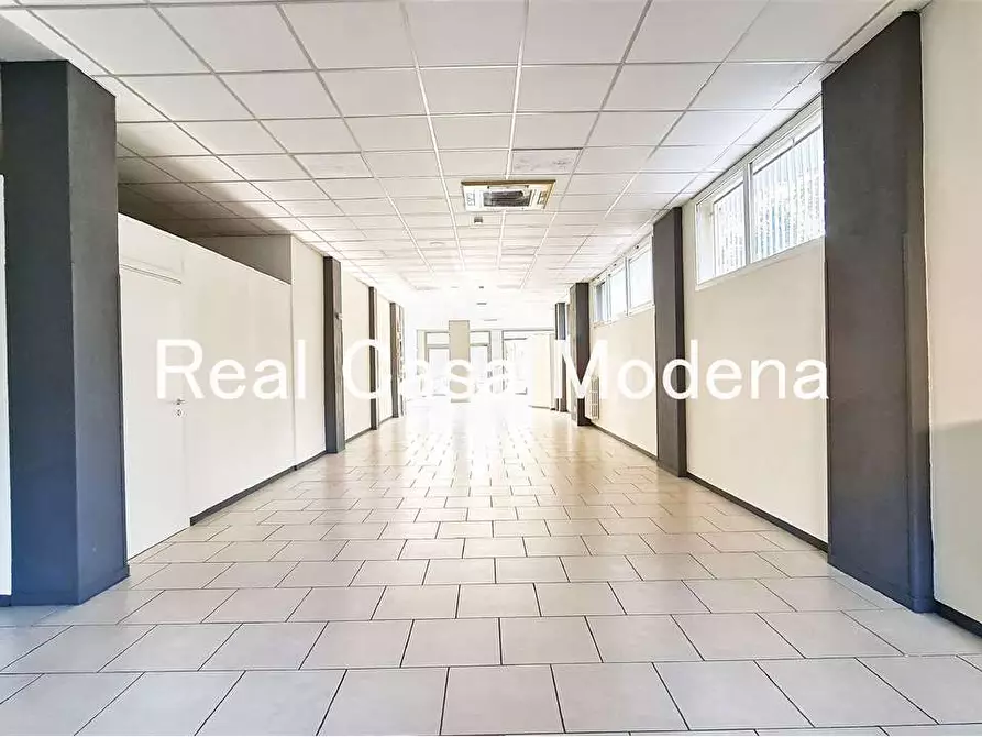 ufficio in vendita a Modena