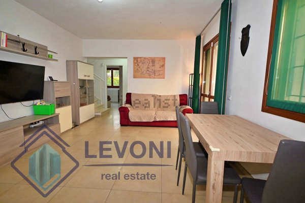 casa indipendente in vendita a Modena in zona Crocetta