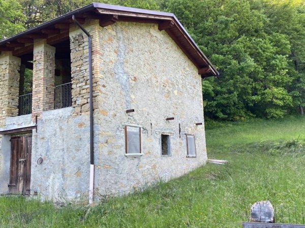 casa indipendente in vendita a Modena