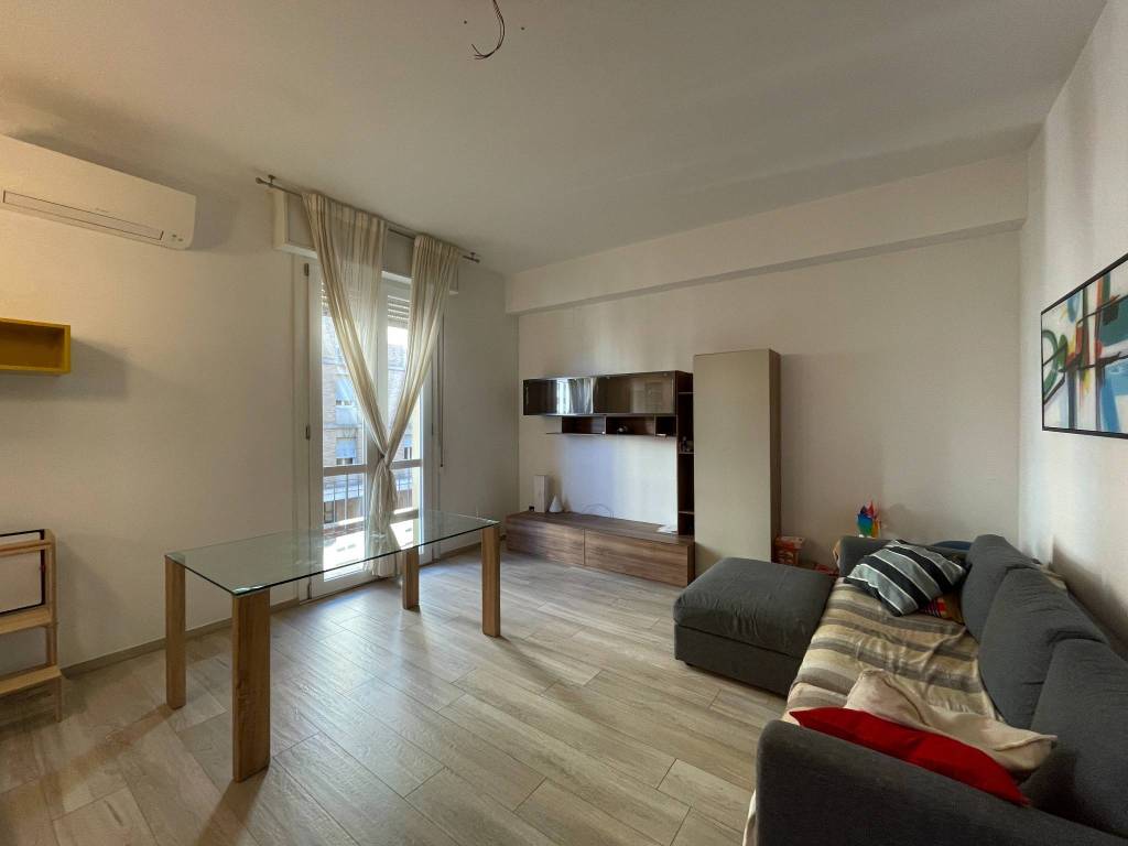 appartamento in vendita a Modena in zona San Lazzaro / Modena Est