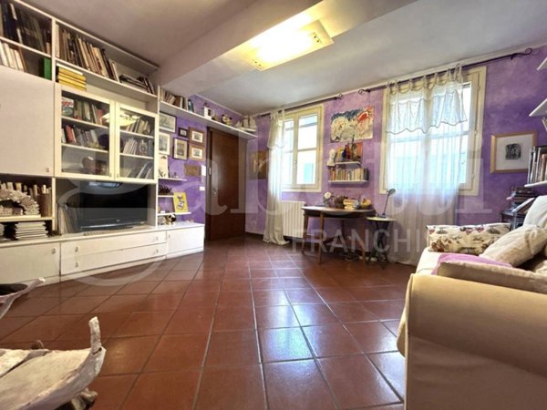 appartamento in vendita a Modena in zona Centro Storico