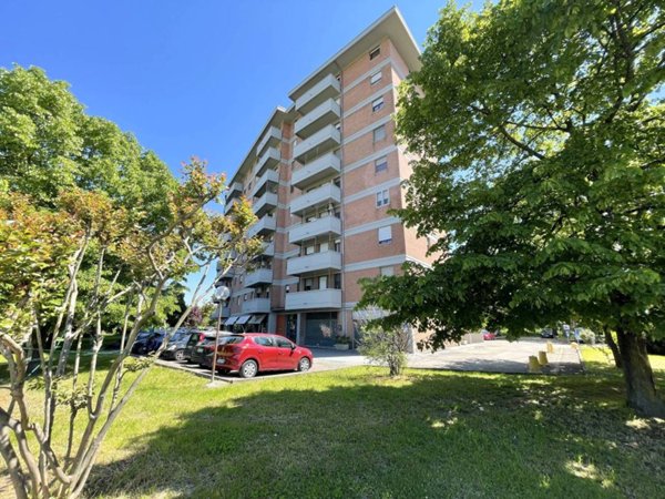 appartamento in vendita a Modena in zona San Lazzaro / Modena Est