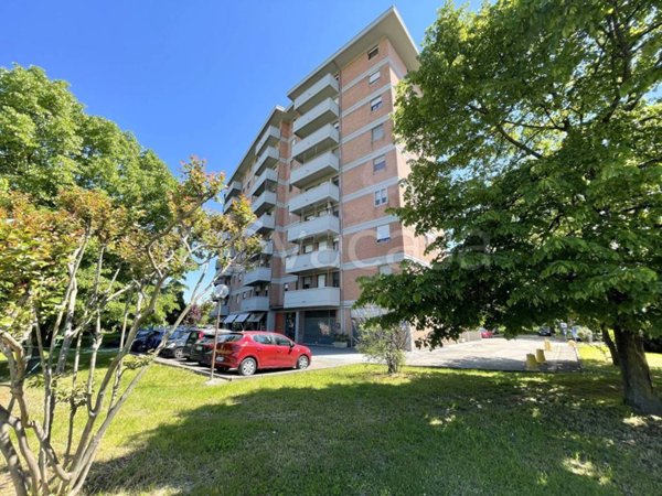 appartamento in vendita a Modena in zona Crocetta