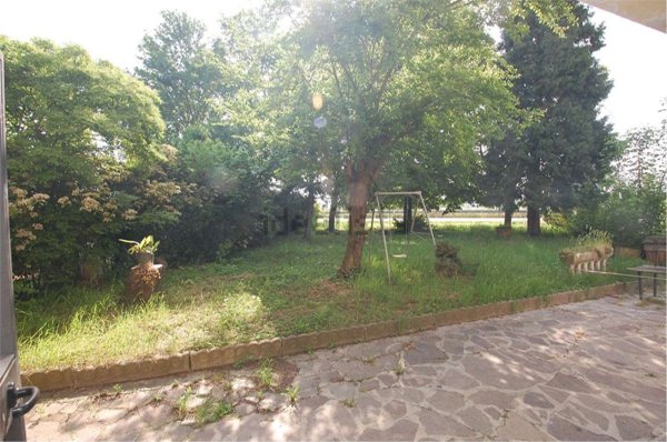 quadrivano in vendita a Modena