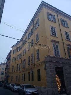 appartamento in vendita a Modena in zona Centro Storico