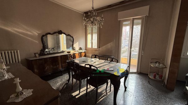 appartamento in vendita a Modena in zona Centro Storico