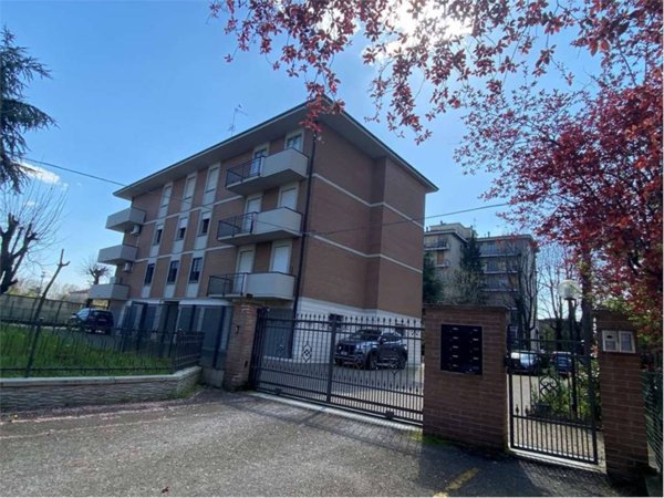 appartamento in vendita a Modena in zona San Faustino