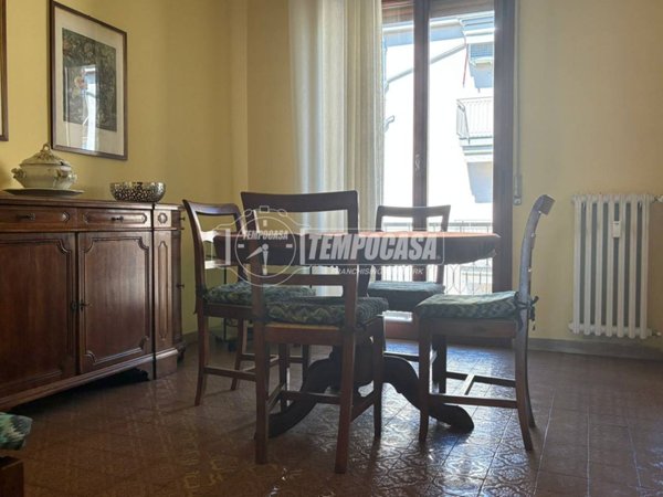 appartamento in vendita a Modena in zona Madonnina / Quattro Ville