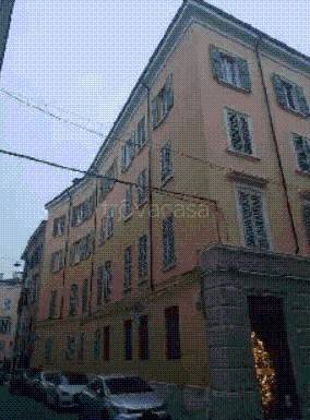 appartamento in vendita a Modena in zona Centro Storico