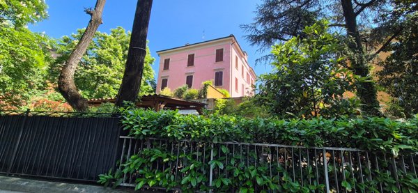 appartamento in vendita a Modena in zona Centro Storico