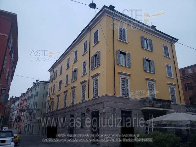 appartamento in vendita a Modena in zona Centro Storico