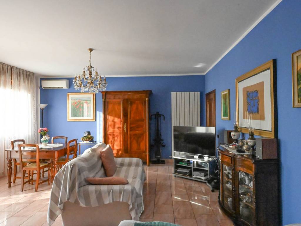 appartamento in vendita a Modena in zona Baggiovara