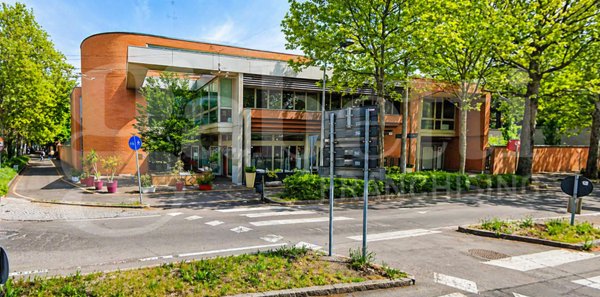 ufficio in vendita a Modena