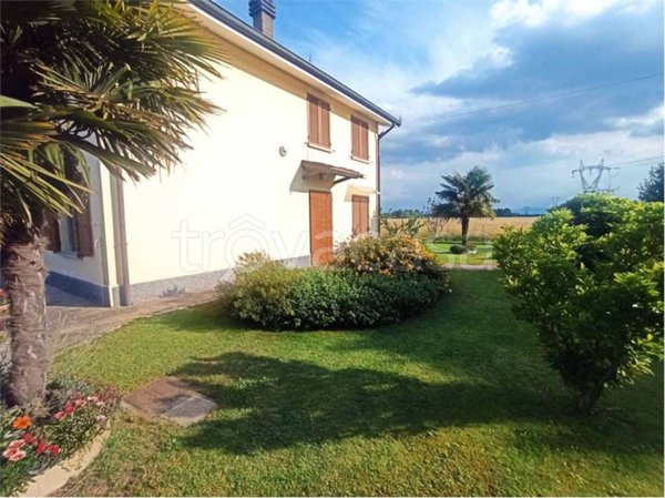 casa indipendente in vendita a Modena in zona Crocetta