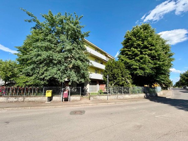 appartamento in vendita a Modena in zona Madonnina / Quattro Ville