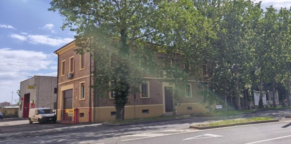 appartamento in vendita a Modena