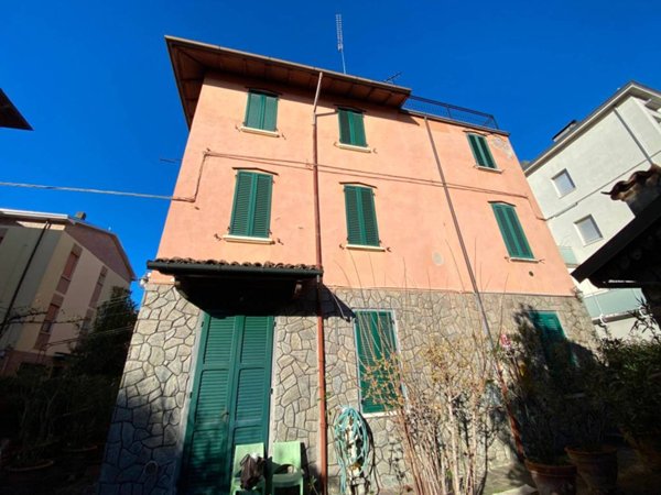 casa indipendente in vendita a Modena in zona Buon Pastore