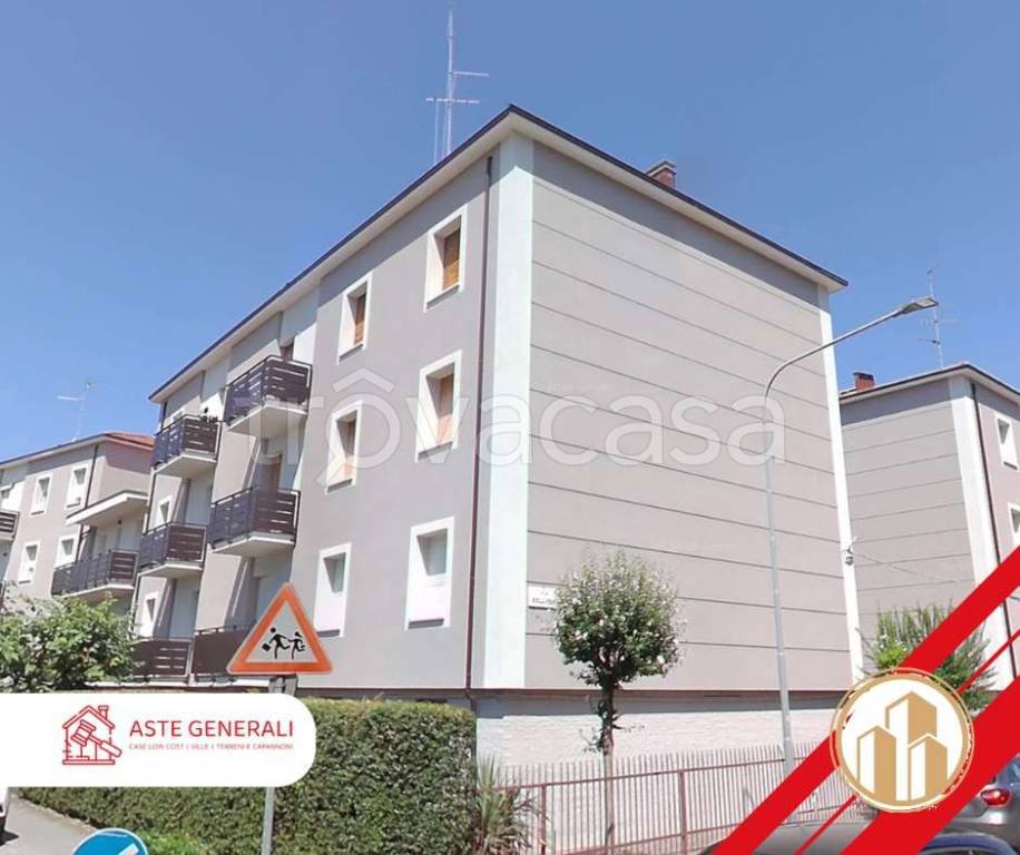appartamento in vendita a Modena in zona Buon Pastore