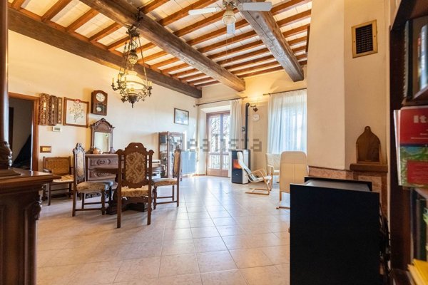 casa indipendente in vendita a Modena in zona Ganaceto