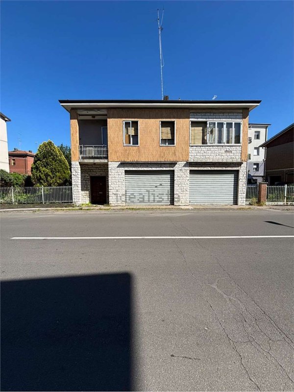 casa indipendente in vendita a Modena in zona Buon Pastore