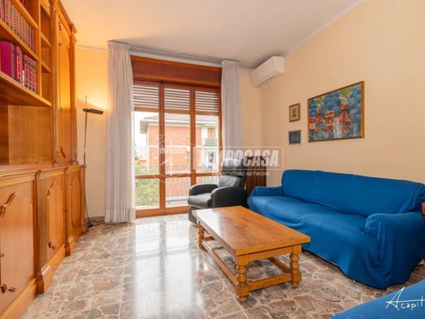 appartamento in vendita a Modena in zona Madonnina / Quattro Ville