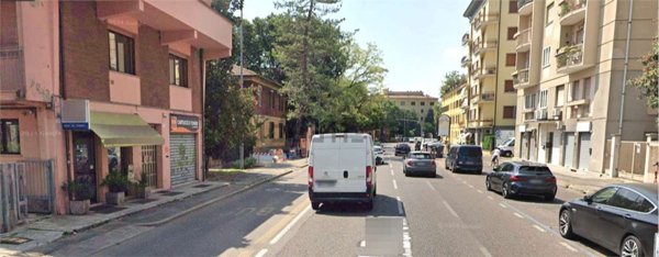 negozio in vendita a Modena in zona San Faustino