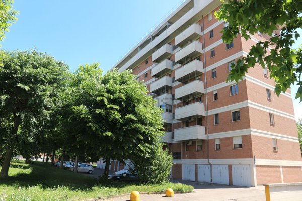 appartamento in vendita a Modena in zona Crocetta