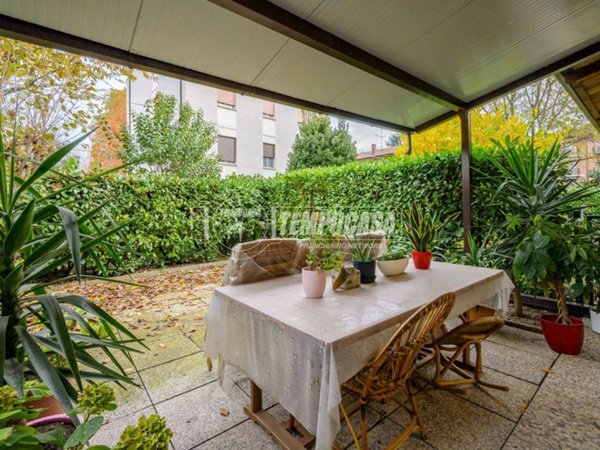 casa indipendente in vendita a Modena in zona San Faustino