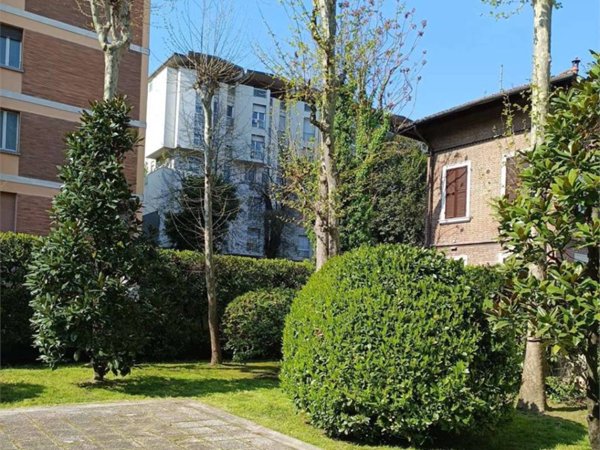 appartamento in vendita a Modena in zona San Lazzaro / Modena Est