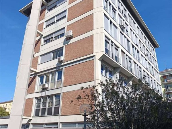 appartamento in vendita a Modena in zona San Lazzaro / Modena Est