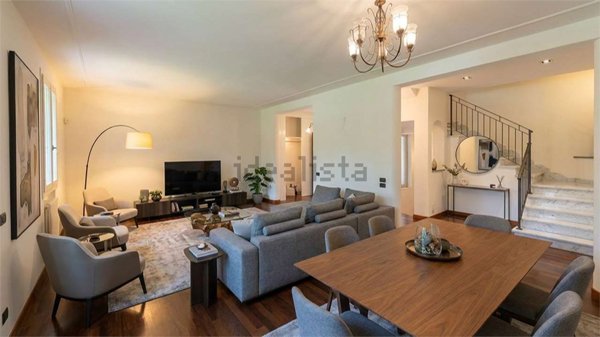 casa indipendente in vendita a Modena in zona Buon Pastore
