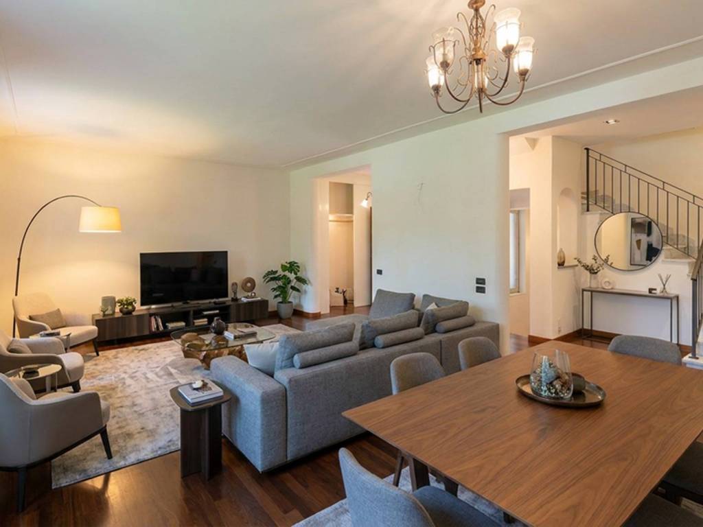 casa indipendente in vendita a Modena in zona Buon Pastore