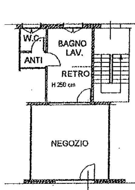 negozio in vendita a Modena in zona San Lazzaro / Modena Est