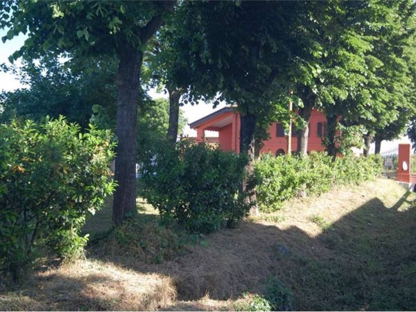 casa indipendente in vendita a Modena in zona Baggiovara