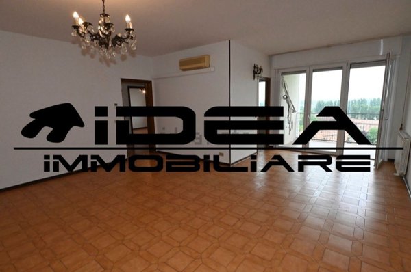 appartamento in vendita a Modena in zona Sant'Agnese