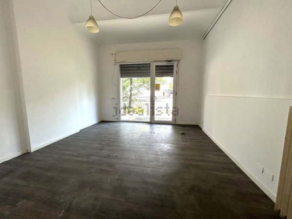 casa indipendente in vendita a Modena in zona Crocetta