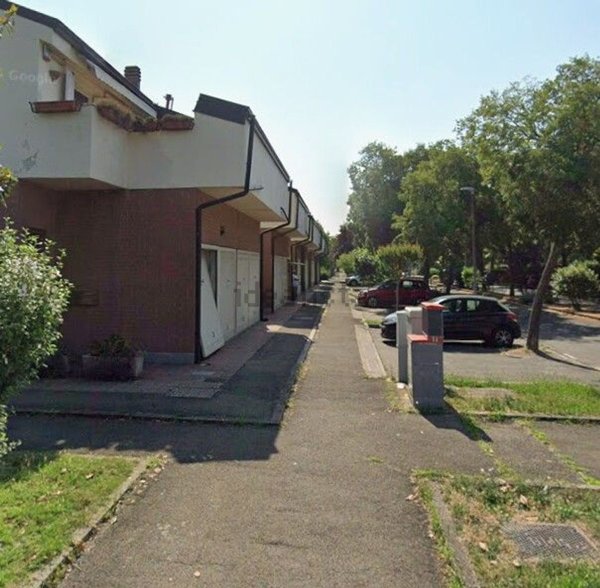 casa indipendente in vendita a Modena