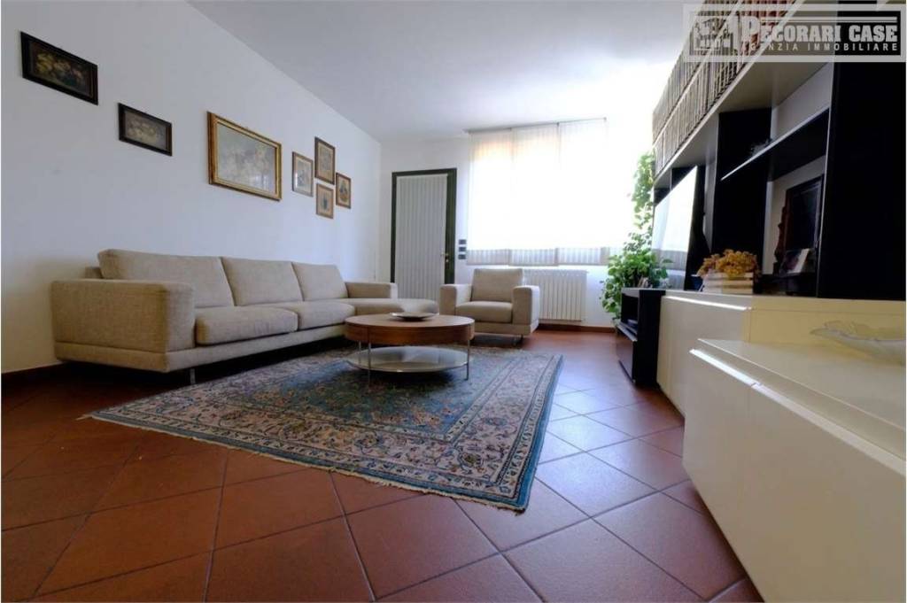 casa indipendente in vendita a Modena