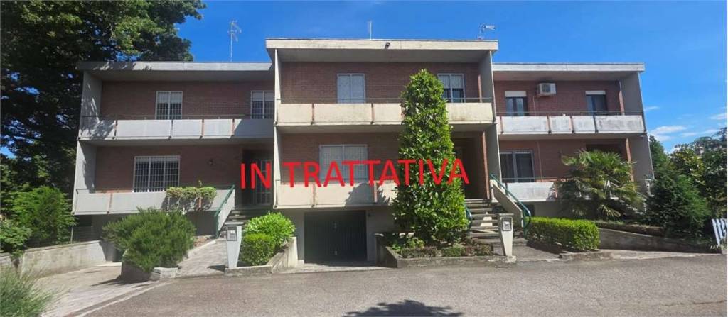 casa indipendente in vendita a Modena in zona Cittanova