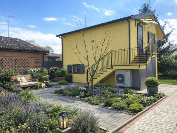 casa indipendente in vendita a Modena in zona San Lazzaro / Modena Est
