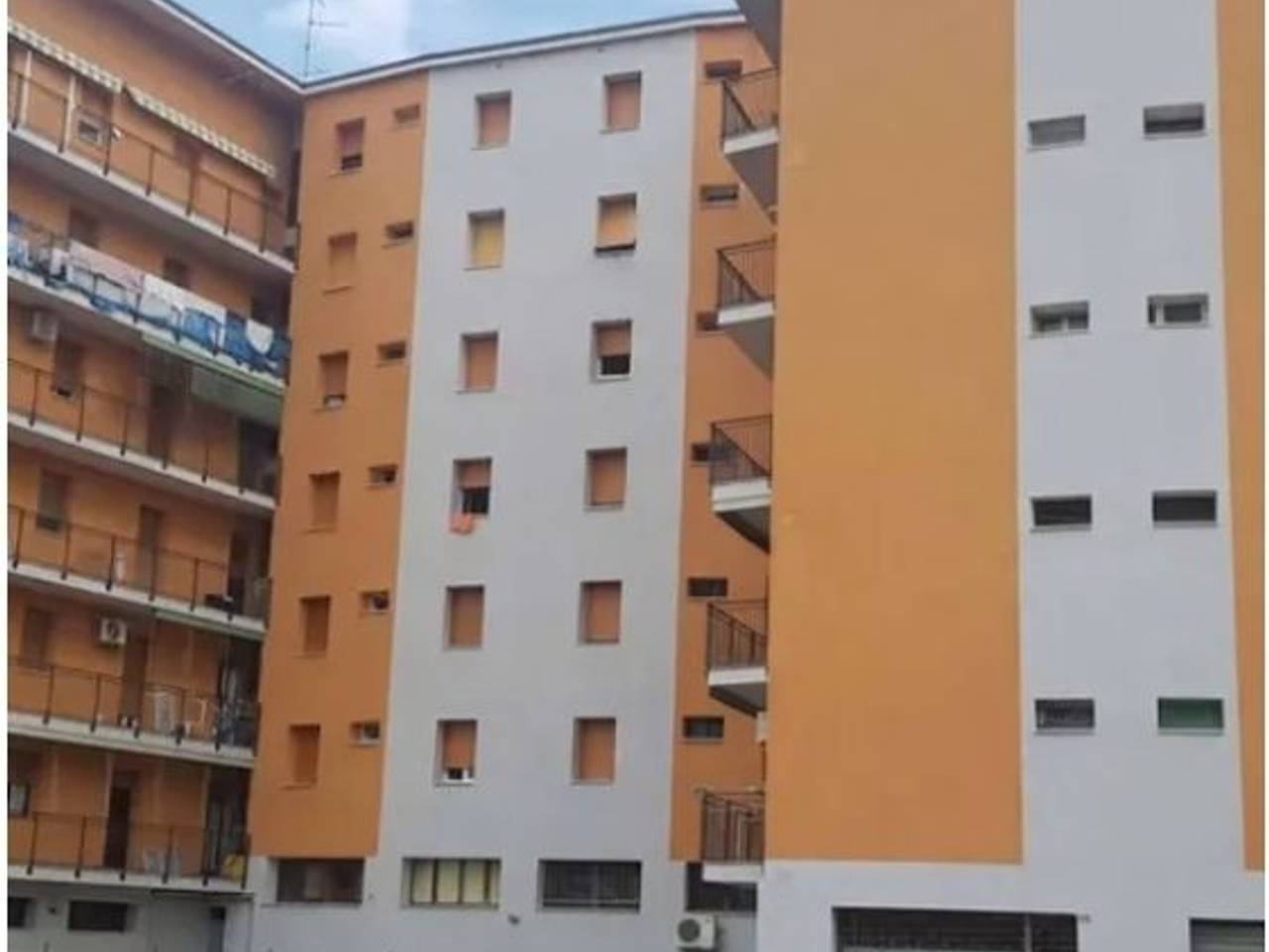 appartamento in vendita a Modena in zona Centro Storico