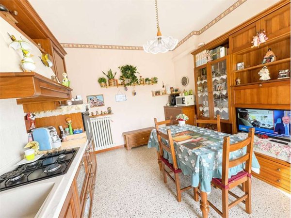 appartamento in vendita a Modena in zona Vaciglio