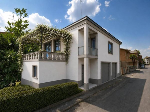 casa indipendente in vendita a Modena in zona Buon Pastore