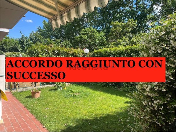 appartamento in vendita a Modena in zona Madonnina / Quattro Ville
