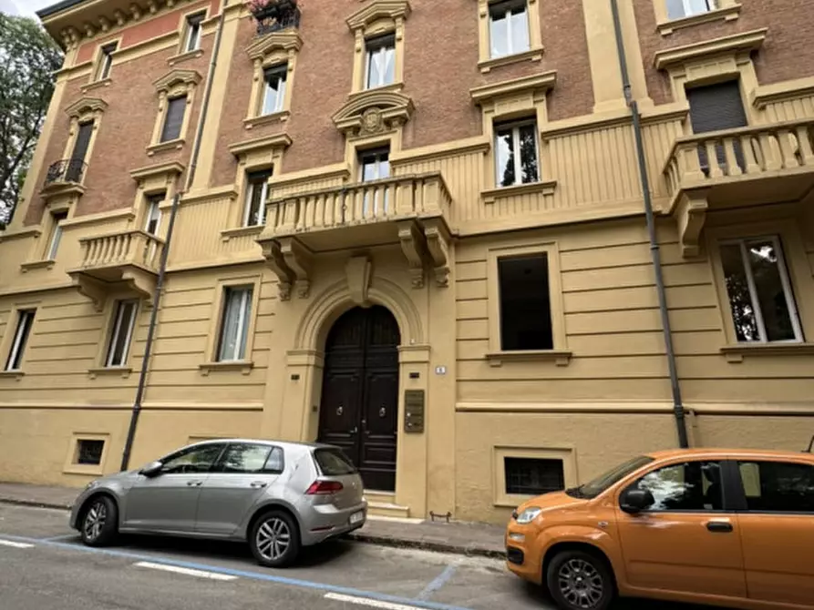 ufficio in vendita a Modena in zona Centro Storico