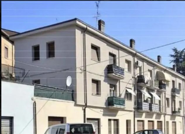 appartamento in vendita a Modena in zona Centro Storico